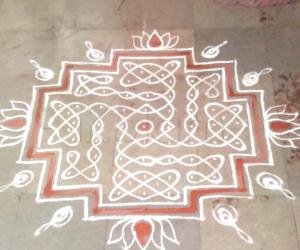 Aadi Velli kolam