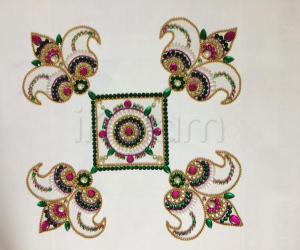 Kundan rangoli