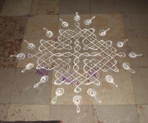 Simple chikku kolam