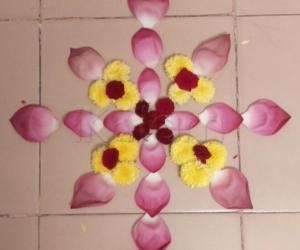 lotus petal kolam