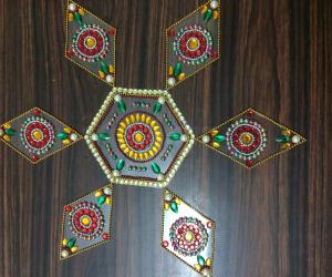 Kundan rangoli