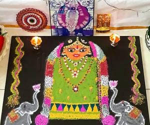 NAVARATHIRI KOLAMS 2018 - Day 4 & 5 - Grey & Orange - Goddess Laxmi Rangoli