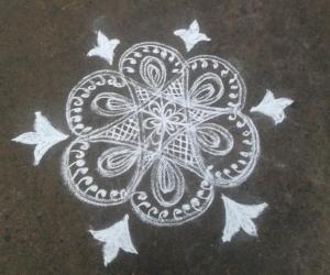 DD star kolam