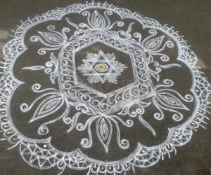 DD MOTHERS DAY WHITE KOLAM