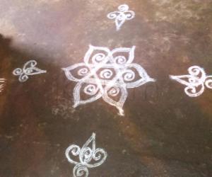 madhurai meenatchi temple kolam