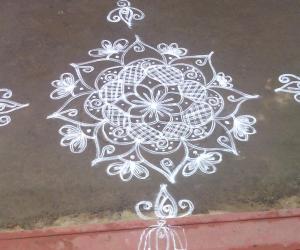 friday kolam