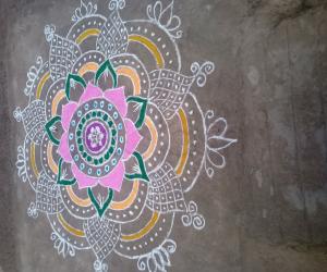 Freehand rangoli 