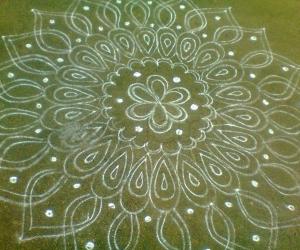 freehand rangoli