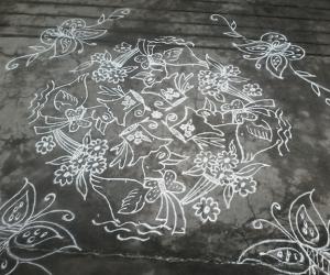 Rangoli: Ducks with boaque...