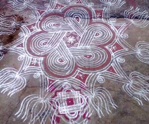 Rangoli padi kolam