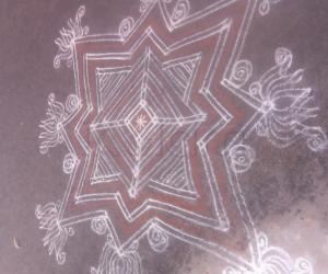 Rangoli: chevvài