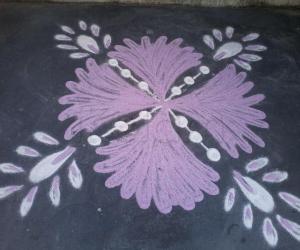 Finger magic kolam!