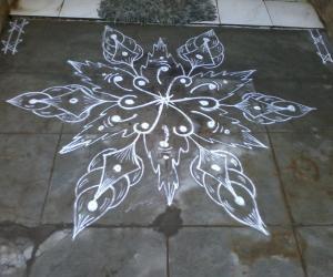 Stylish white kolam