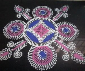 Finger magic kolam!