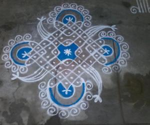 Monday kolam