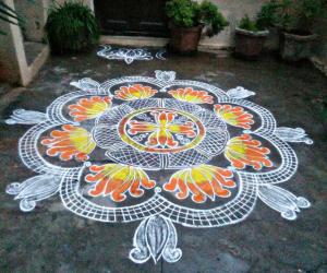 Margazhi kolam 29! Happy Bhogi friends!