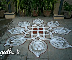 My daily kolam!