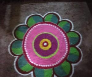 Freehand rangoli