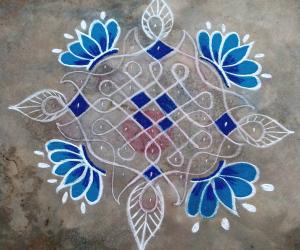 Sikku and color kolam