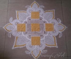 Rangoli: Aadi velli kolam