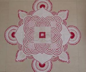 Rangoli: Padikolam 