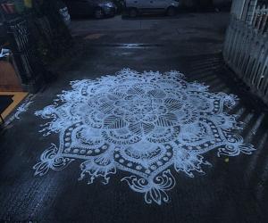 Freehand kolam