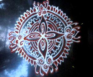 Rangoli: Beginner kolam