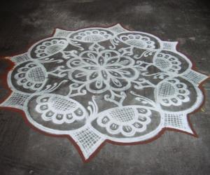 Rangoli: free hand kolam