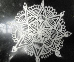 Beginner kolam