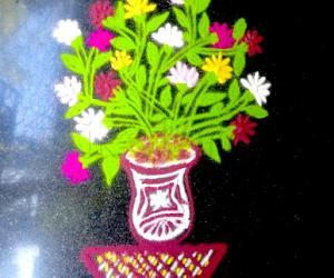 Rangoli: flower pot