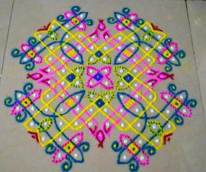 Rangoli: Pottu vechcha pullikkolam