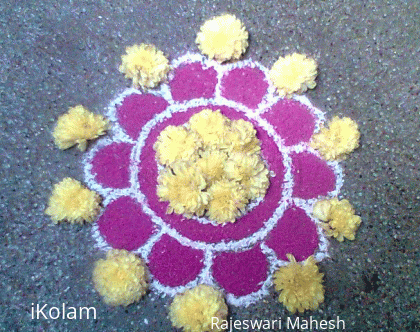 Rangoli: Flowered Kolam