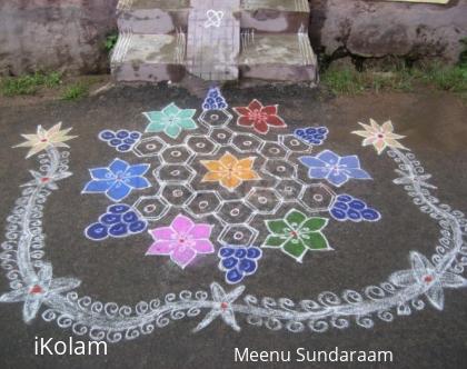 Rangoli: kolam at tenkasi