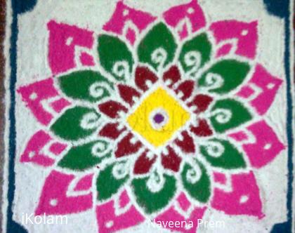 Rangoli: Holi Flower