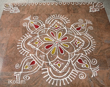 Rangoli: Rangavalli done with maida batter