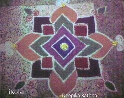 Rangoli: marghazhi kolam