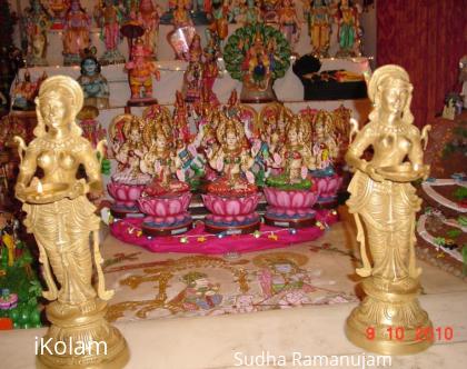 Rangoli: Ashtalakshmi display in Navaratri Golu 2010