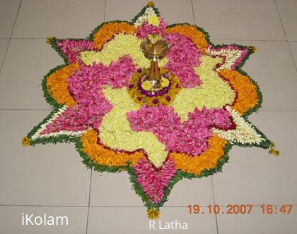 Rangoli: Poo kolam