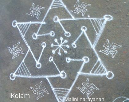 Rangoli: dotted kolam