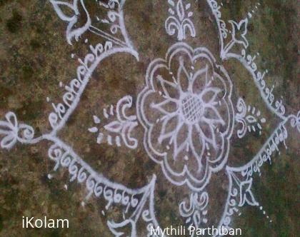 Rangoli: A Regular day kolam....