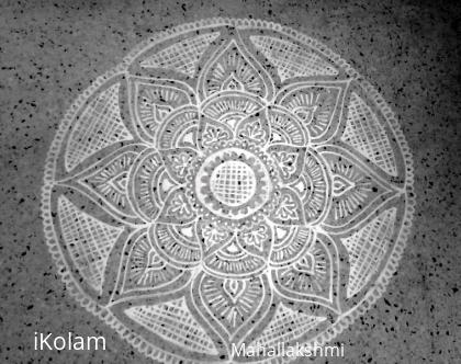 Rangoli: free hand lotus (4)