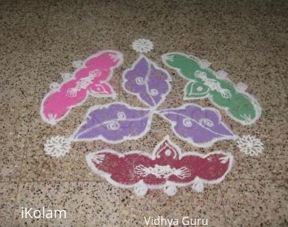 Rangoli: Triflower