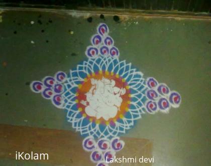 Rangoli: Simple design with ganapathi stencil