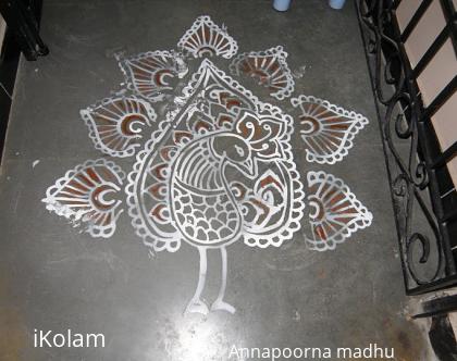 Rangoli: peacock kolam