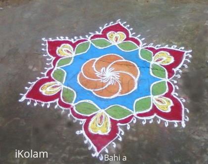 Rangoli: Bright margazhi kolam