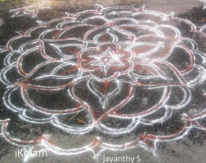 Rangoli: Roadside kolam