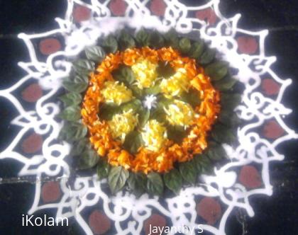 Rangoli: pookkolam