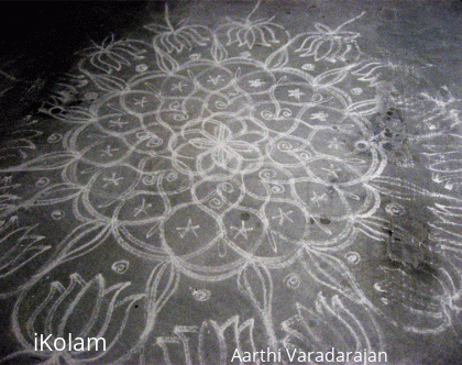 Rangoli: Lotus