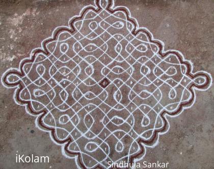 Rangoli: 15x1 Chikku Kolam