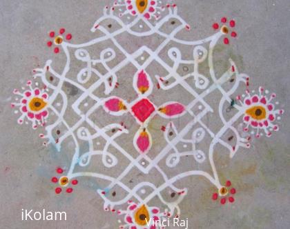 Rangoli: Bird Kolam